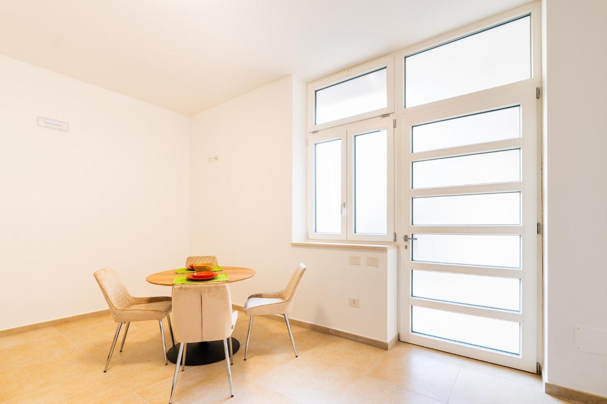 Porta 29 Apartments Trani Exterior photo